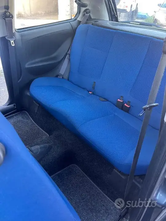 Fiat Punto 2000 photo 5