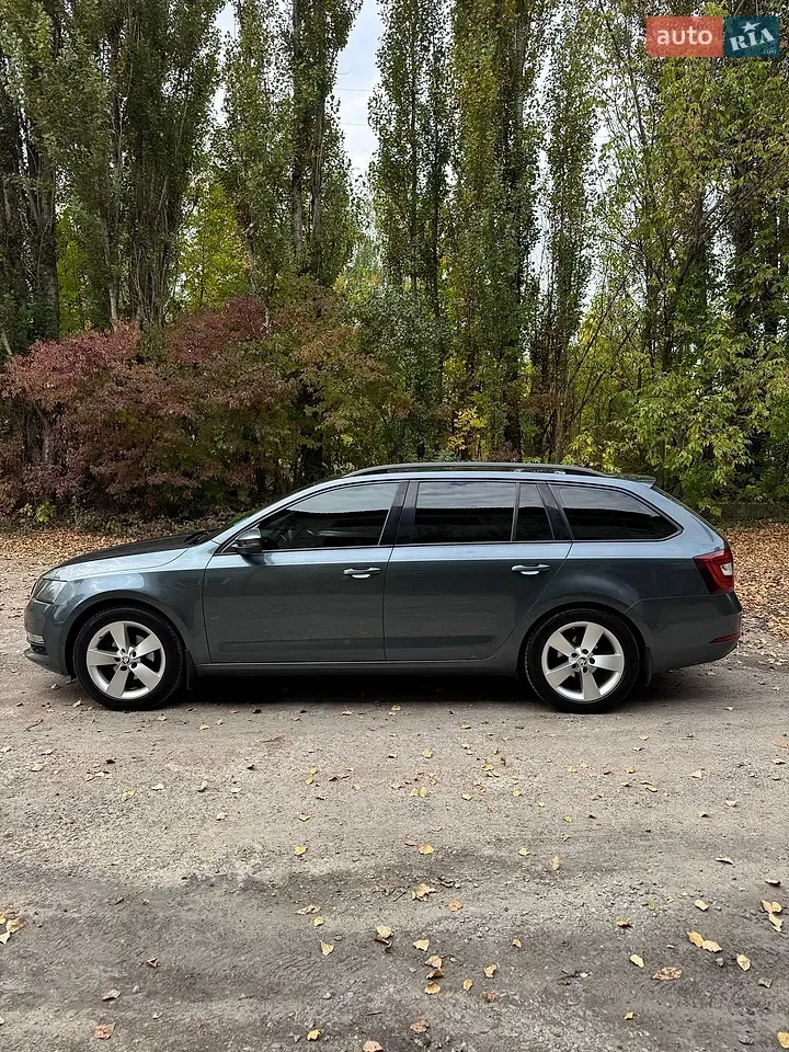 Skoda Octavia 2018 photo 3