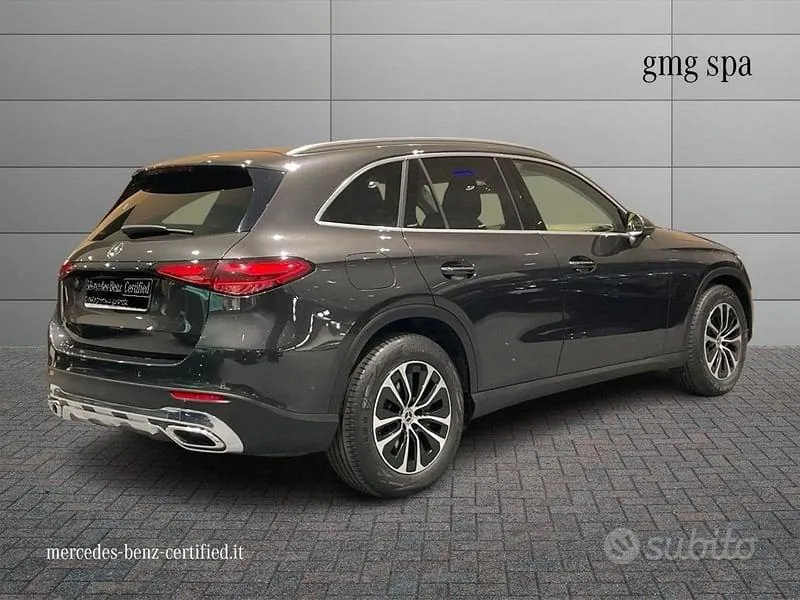 Mercedes-Benz Glc 2023 photo 2