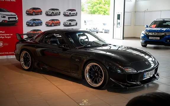 Mazda Rx-7 1993 photo 3