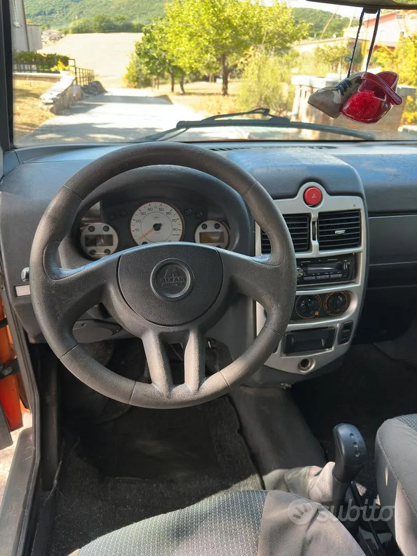 Microcar Aixam Scouty 2006 photo 5