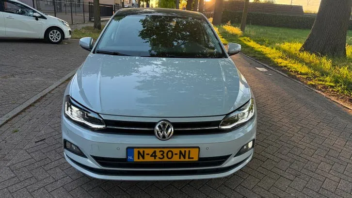Volkswagen Polo 2018 photo 2