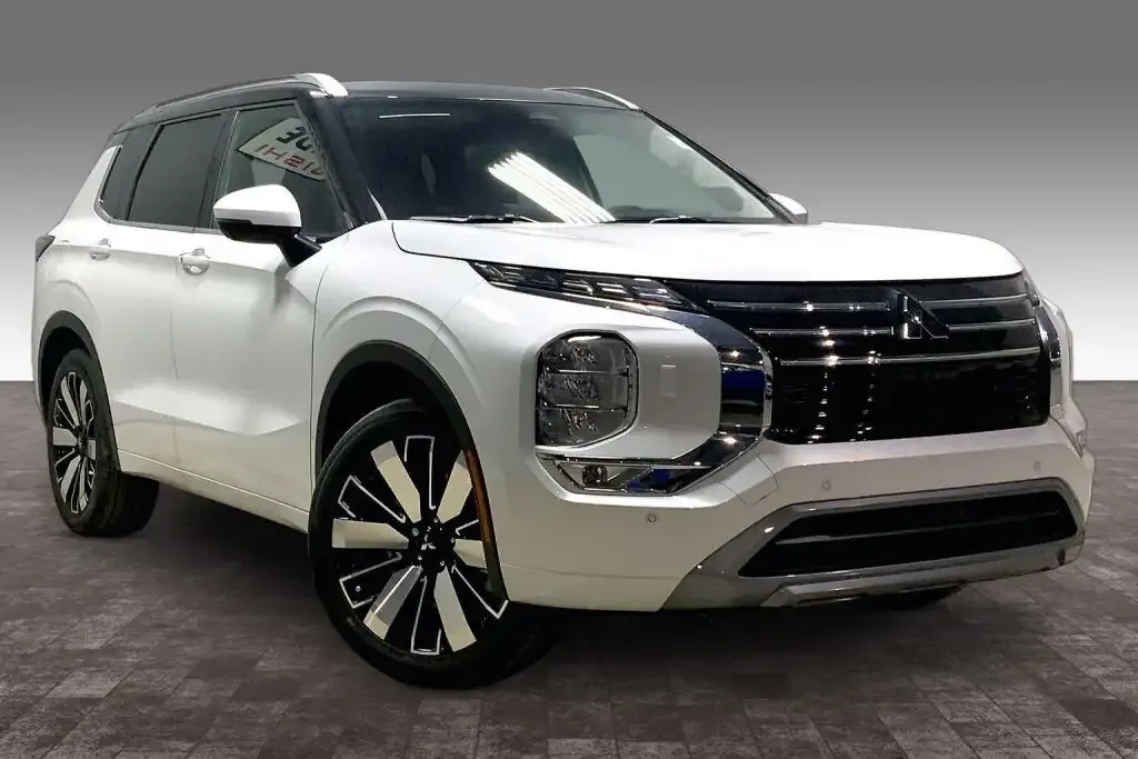Mitsubishi Outlander 2026 photo 2