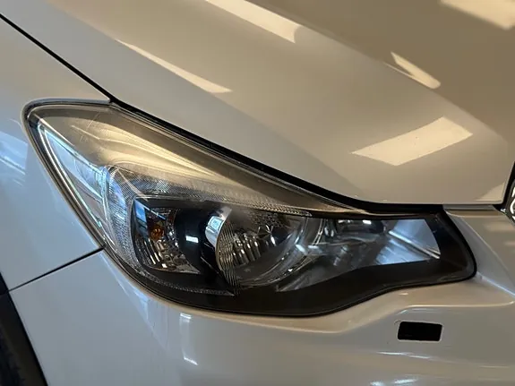 Subaru Xv 2013 photo 3