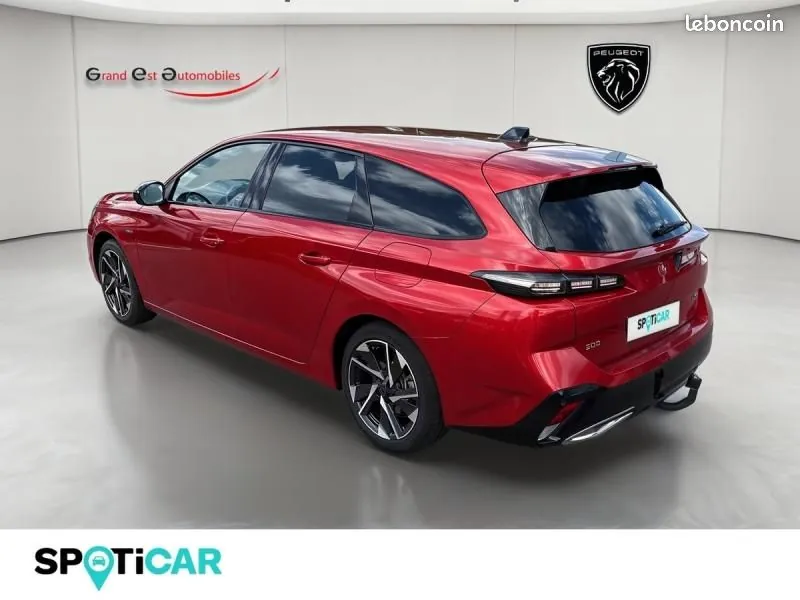 Peugeot 308 2022 photo 3