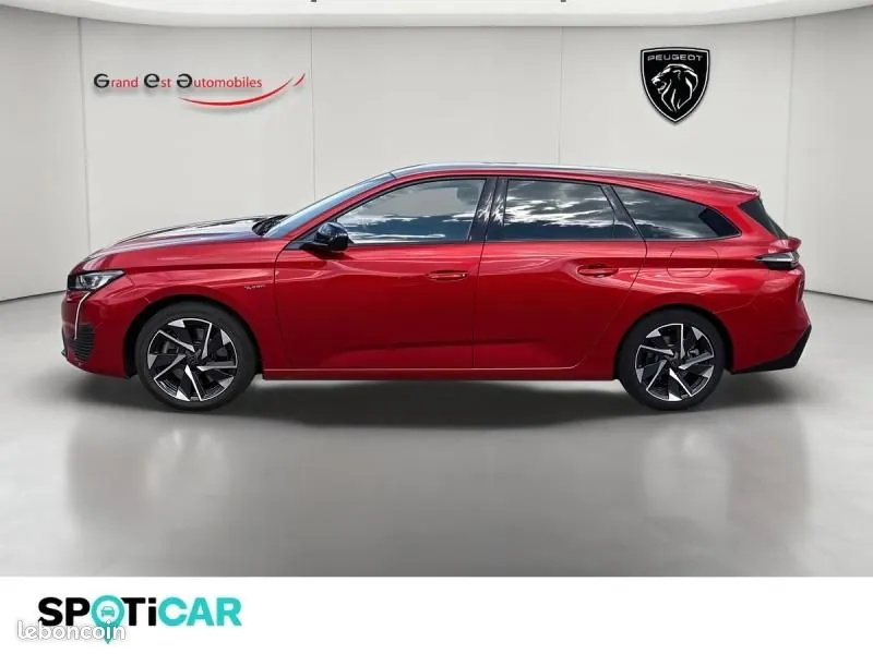 Peugeot 308 2022 photo 2