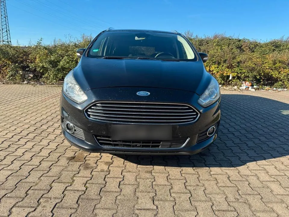 Ford S-Max