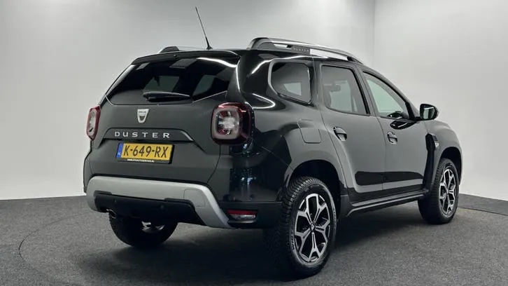 Dacia Duster 2021 photo 2
