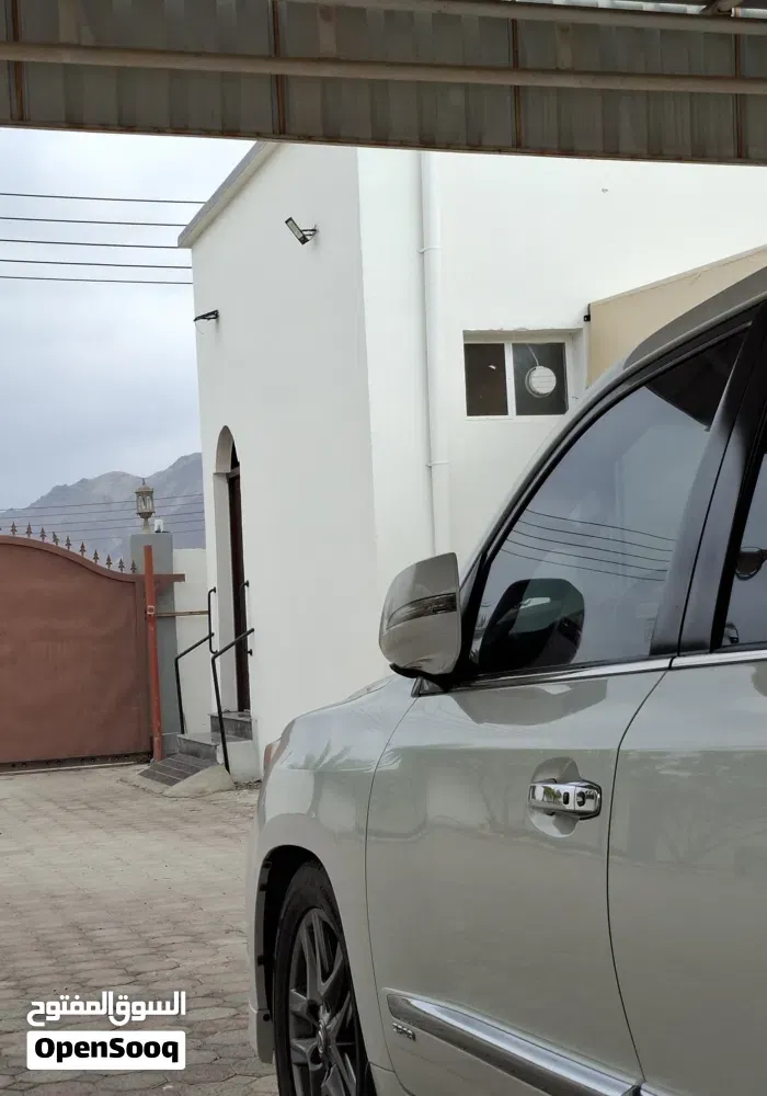Lexus Lx 2015 photo 5