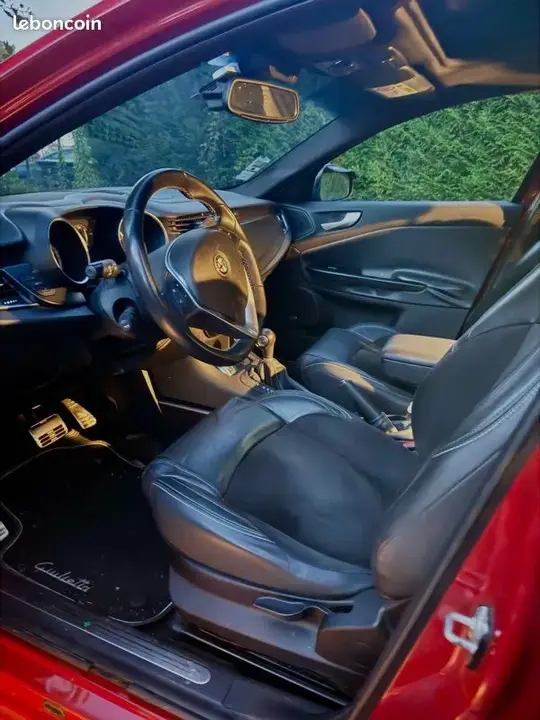 Alfa Romeo Giulietta 2016 photo 3