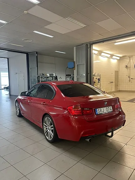 BMW 320D 2013 photo 4