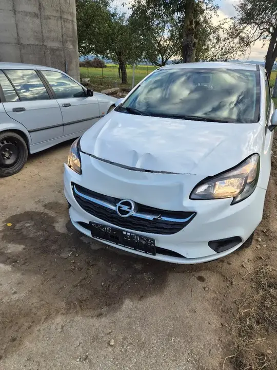 Opel Corsa 2015 photo 2