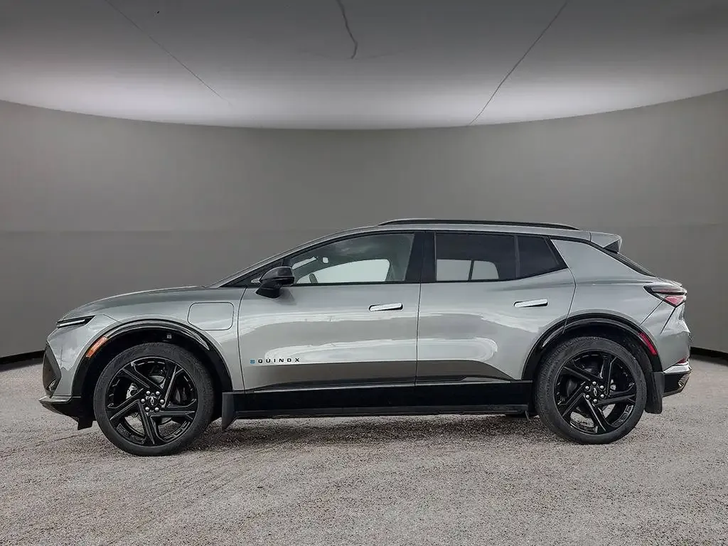 Chevrolet Equinox 2026 photo 2
