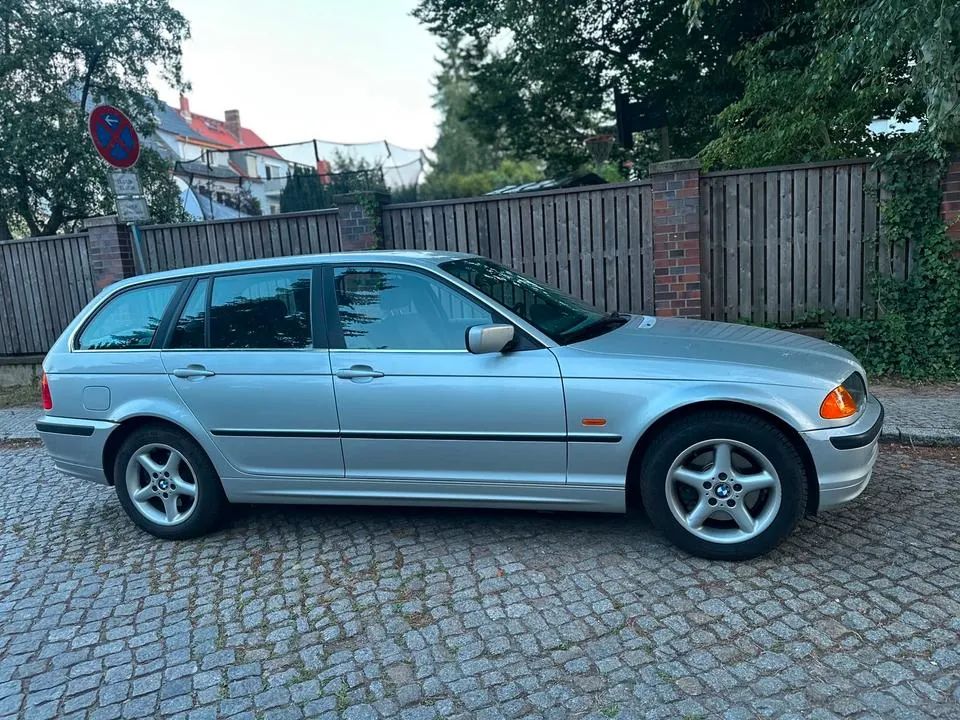 BMW 325Xi