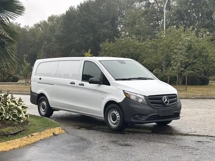 Mercedes-Benz Metris