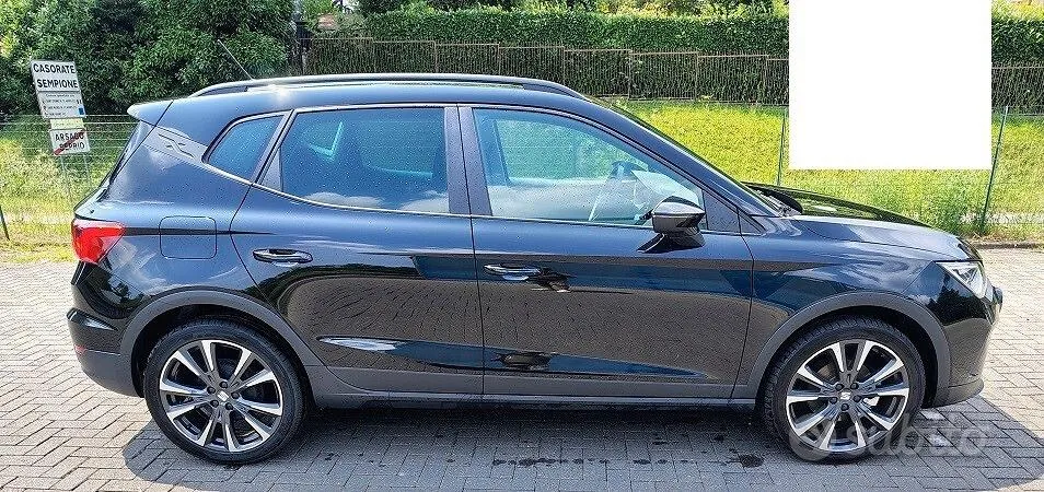 Seat Arona 2024 photo 4