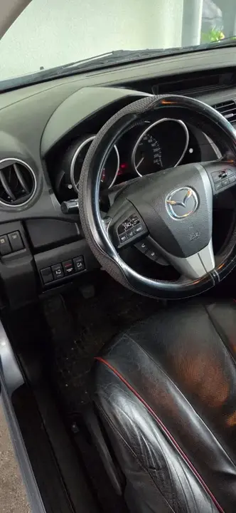 Mazda Mazda5 2011 photo 3