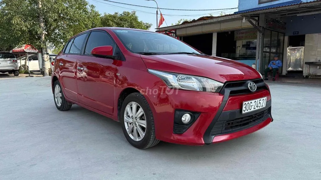 Toyota Yaris 2014 photo 4