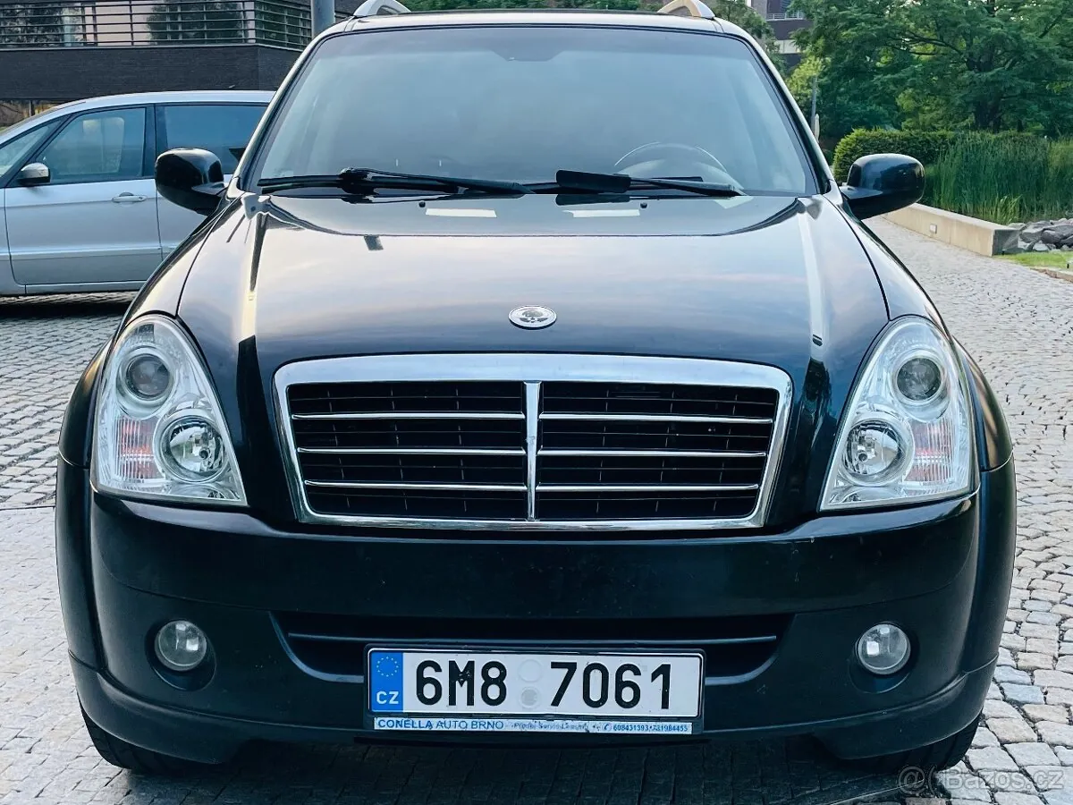 KG Mobility Rexton 2009 photo 3