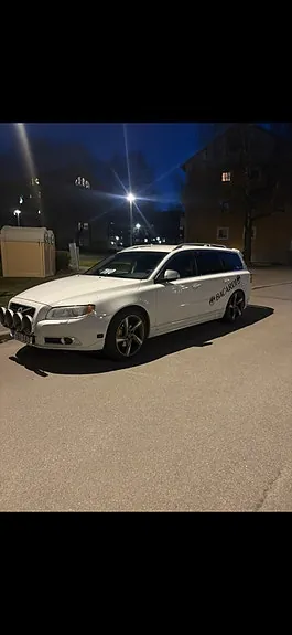 Volvo V70 2008 photo 4