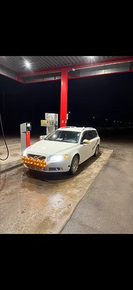Volvo V70 2008 photo 3