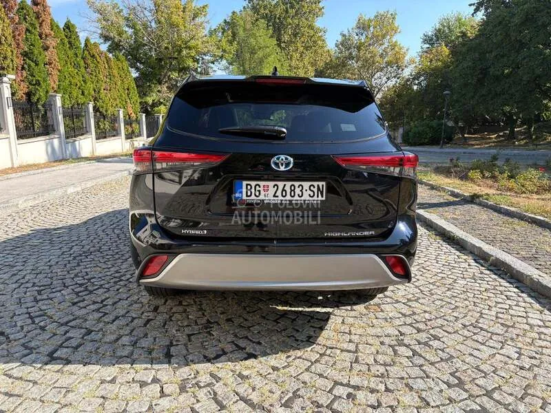 Toyota Highlander 2023 photo 5