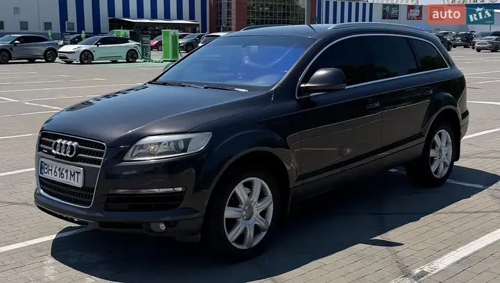 Audi Q7 2007 photo 3