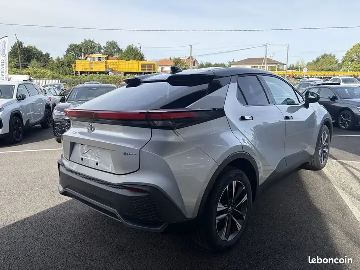 Toyota C-Hr 2026 photo 5