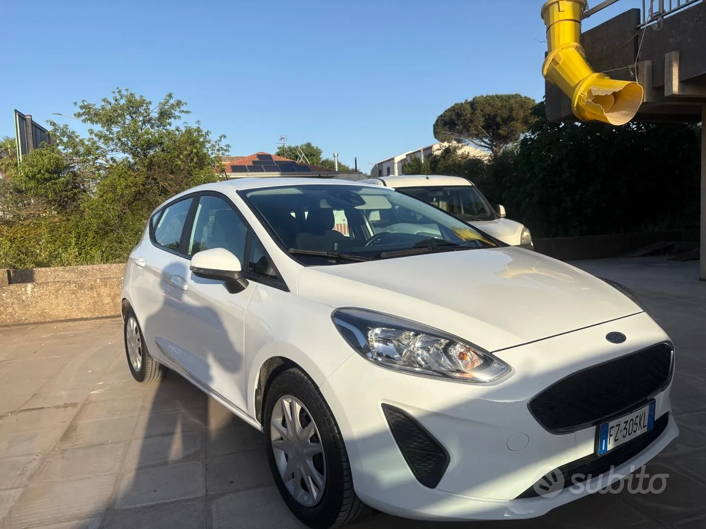 Ford Fiesta 2019 photo 2