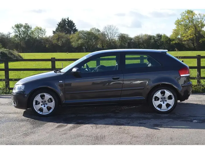 Audi A3 2004 photo 4