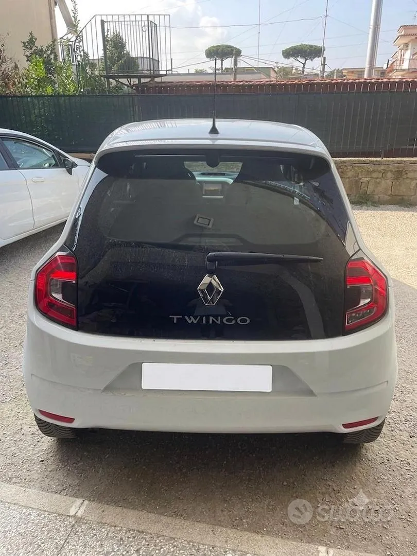 Renault Twingo 2020 photo 2