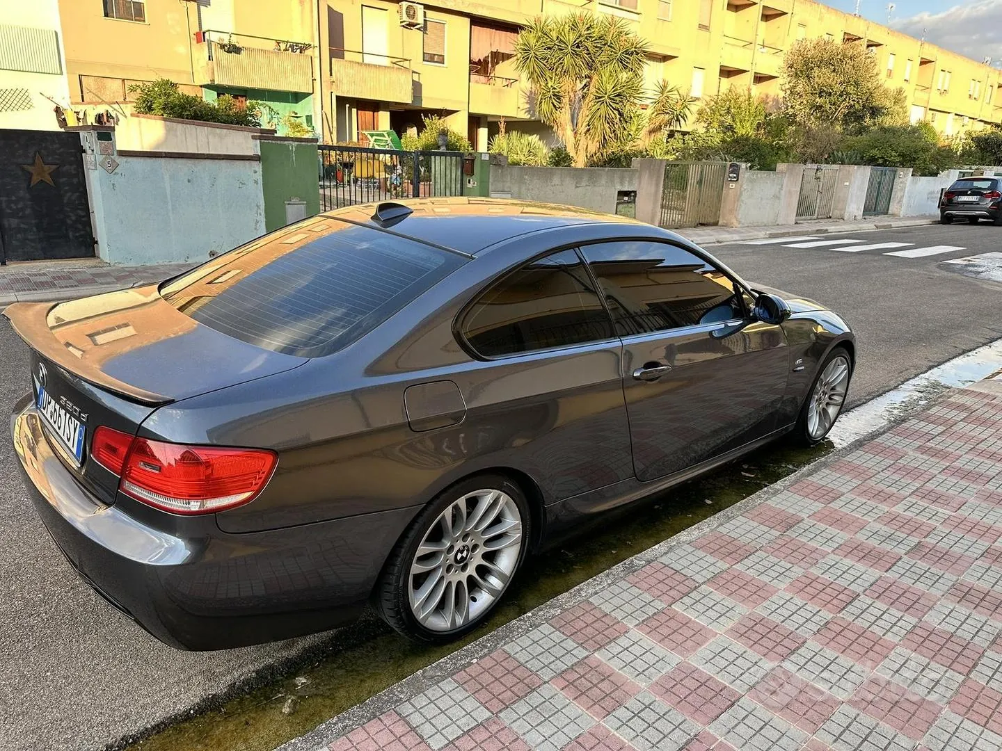 BMW 3 Series 2008 photo 3