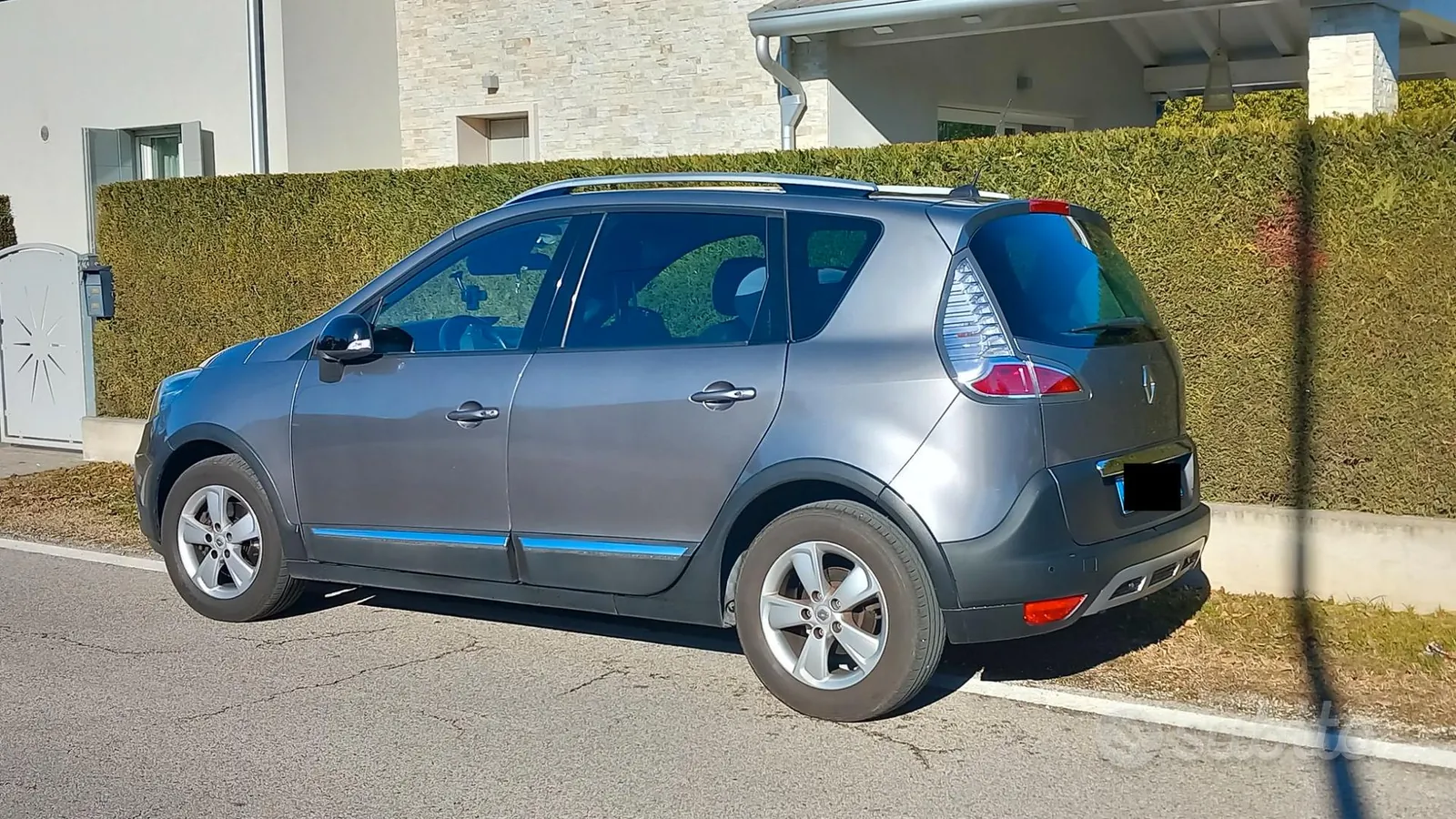 Renault Scenic 2014 photo 4