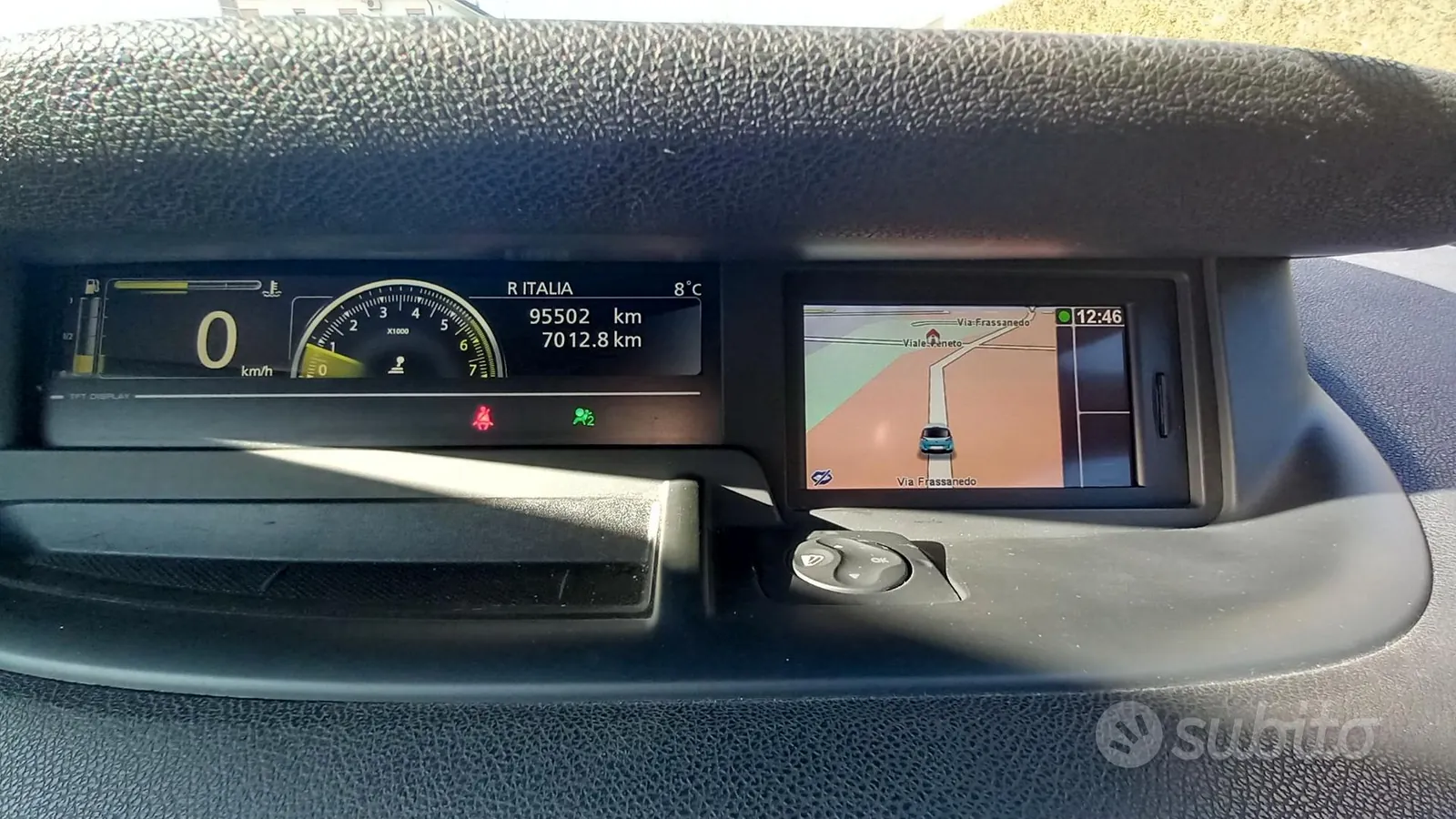 Renault Scenic 2014 photo 3