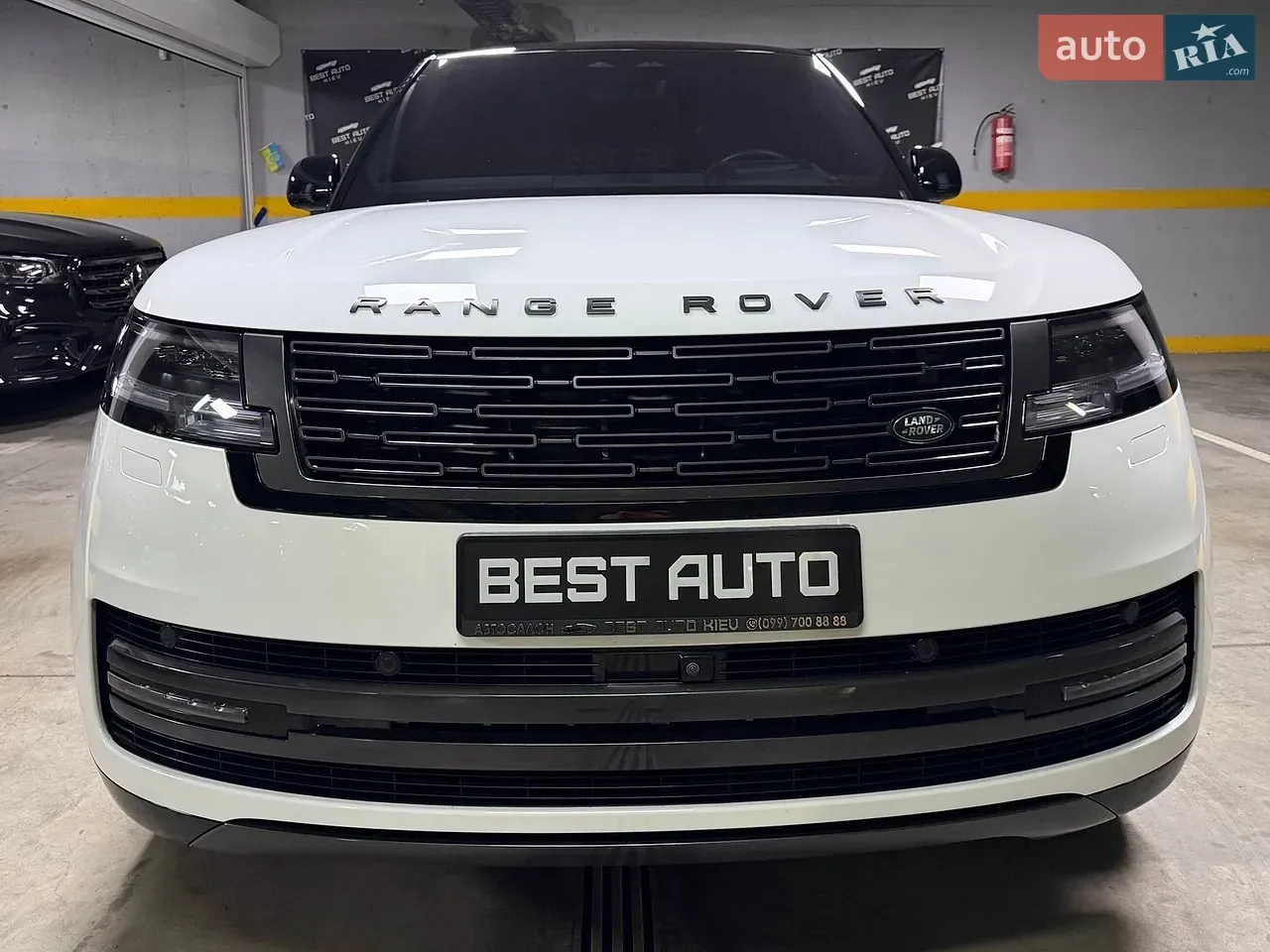 Land Rover Range Rover 2023 photo 3