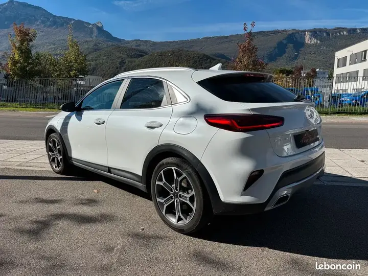 Kia Xceed 2022 photo 5