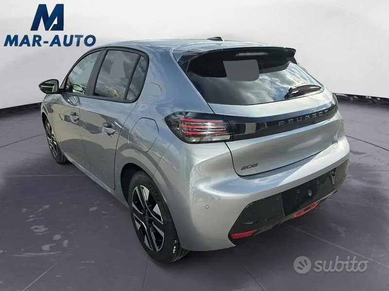 Peugeot 208 2026 photo 2