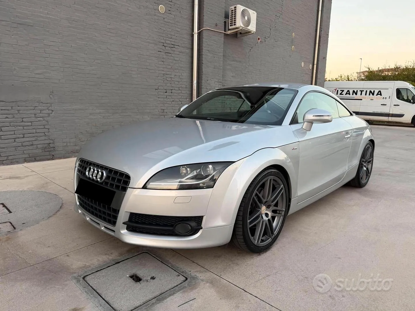Audi Tt 2009 photo 2