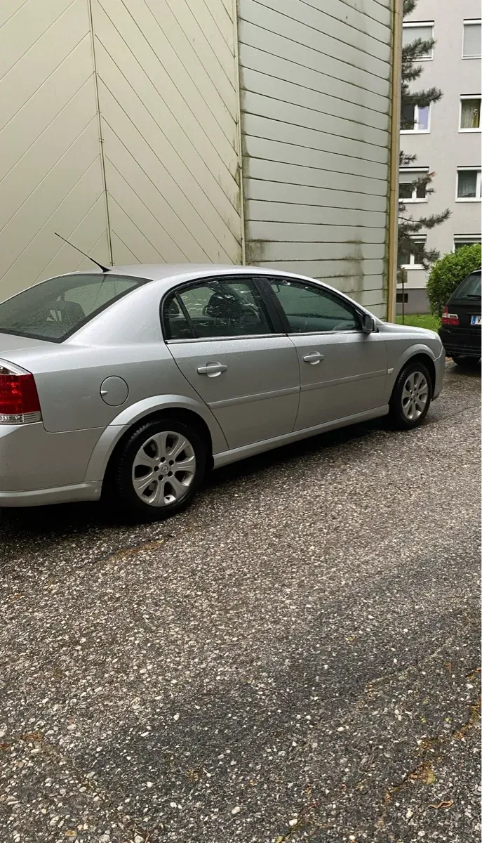 Opel Vectra 2008 photo 2