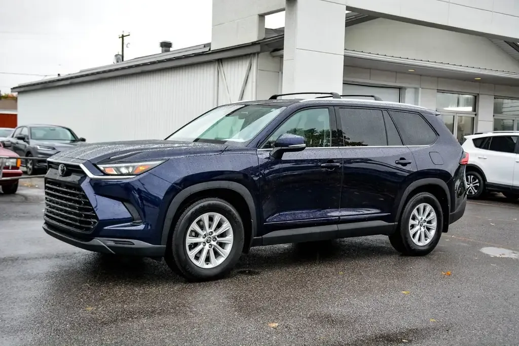 Toyota Grand Highlander 2024 photo 2