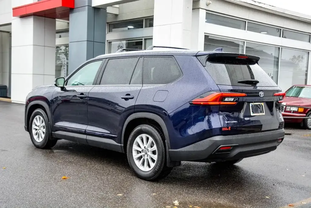 Toyota Grand Highlander 2024 photo 4