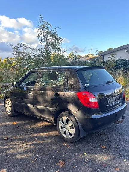 Skoda Fabia 2007 photo 5