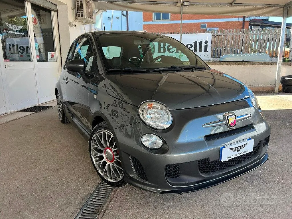 Abarth 595 2016 photo 2