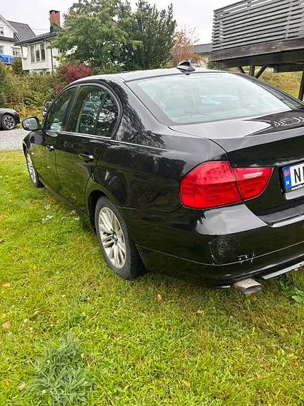 BMW 316D 2010 photo 5