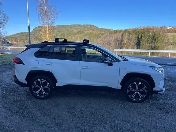 Toyota Rav4 2021 photo 2