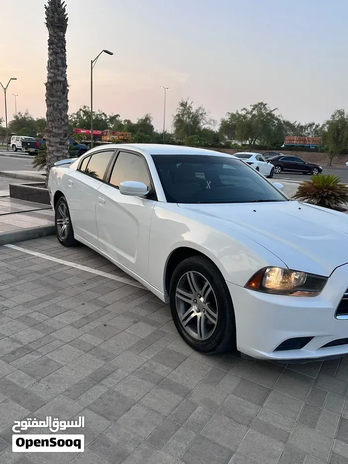 Dodge Charger 2012 photo 3