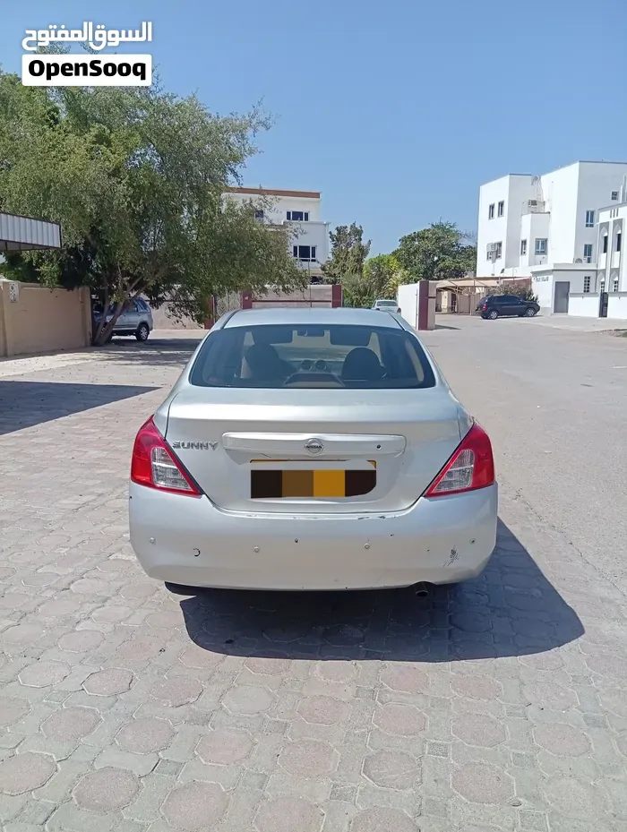 Nissan Sunny 2013 photo 2