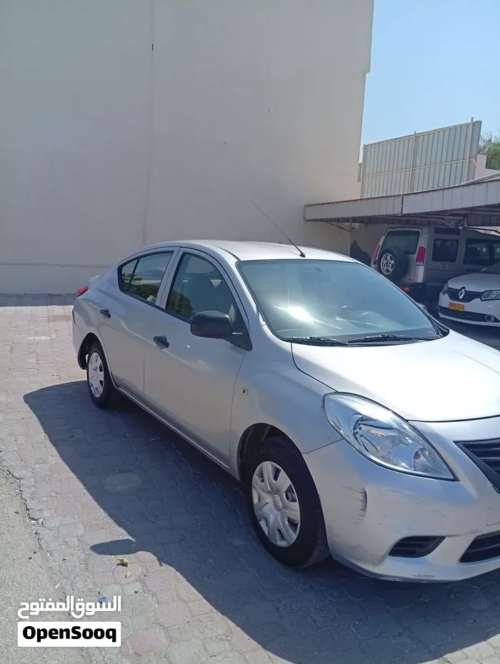 Nissan Sunny 2013 photo 3