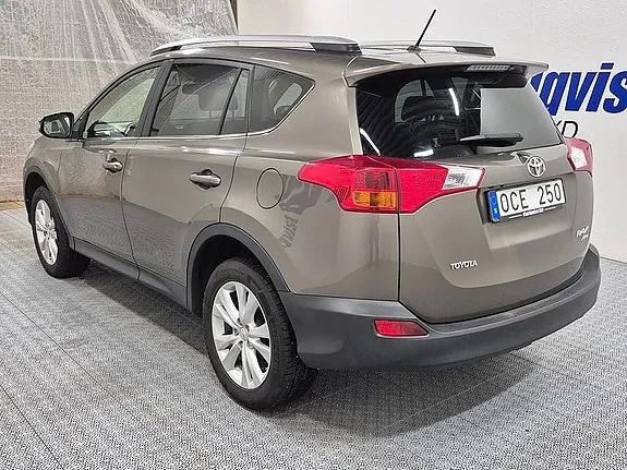 Toyota Rav4 2014 photo 3