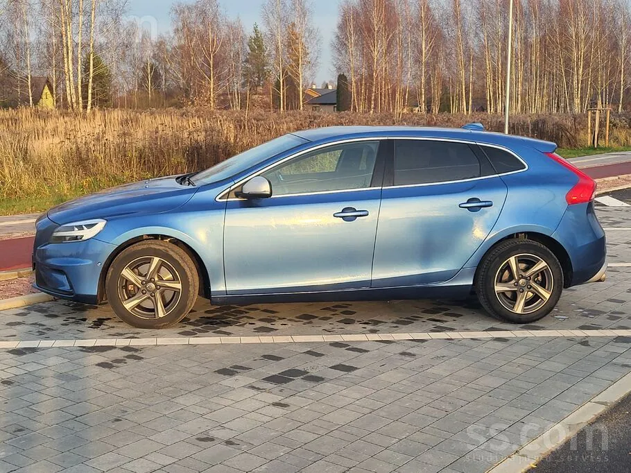 Volvo V40 2017 photo 3